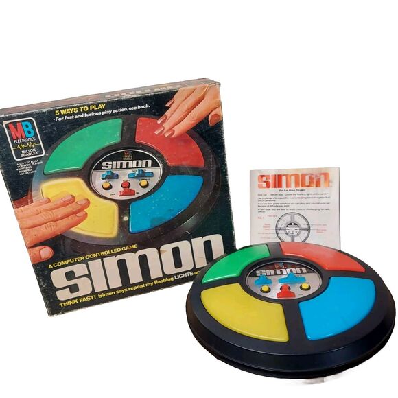 Original 1978 Simon Electronic Game With Box Milton Bradley Complete Working